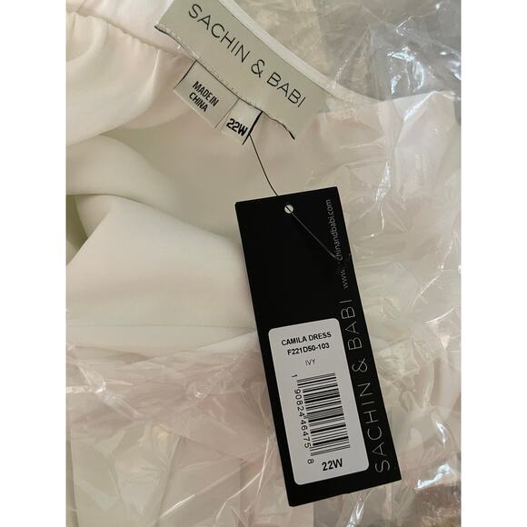 Sachin + Babi Size 22 W NEW Ivory Stretch Crepe Camila Dress Asymetcial Hem NWT - Picture 9 of 9